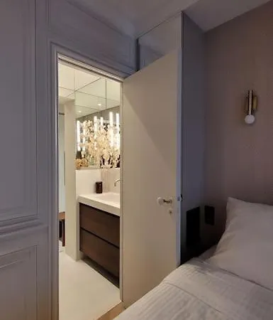 Elegant In Montmartre By An Architect Apartamento