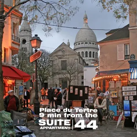 Elegant In Montmartre By An Architect パリ