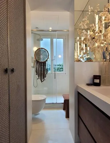 Elegant In Montmartre By An Architect Апартаменты