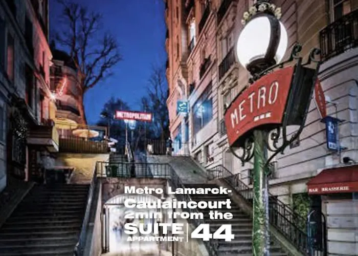 Elegant In Montmartre By An Architect * Paris